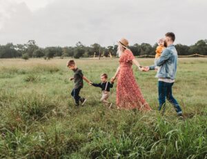 Life insurance beneficiary family naming who receives the death benefit